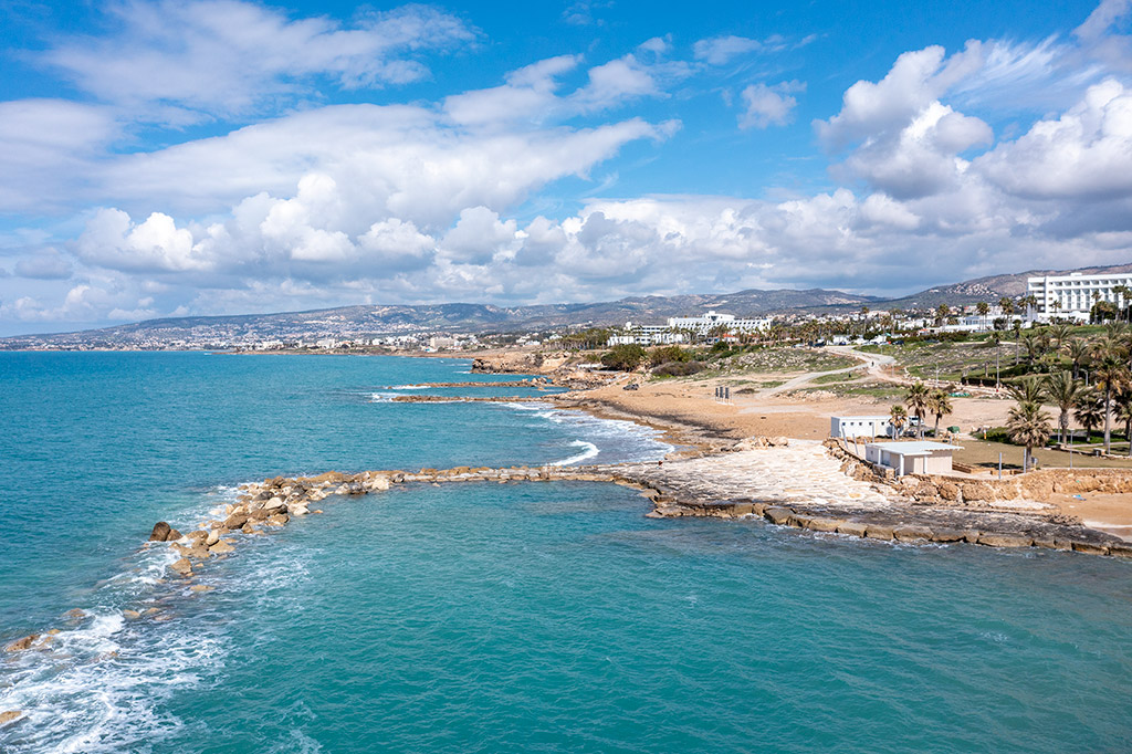 St-georges-beach-and-monument 02 st-georges-beach-and-monument_02
