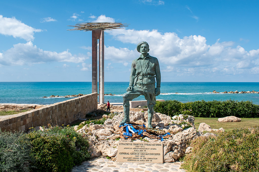St-georges-beach-and-monument 29 st-georges-beach-and-monument_29