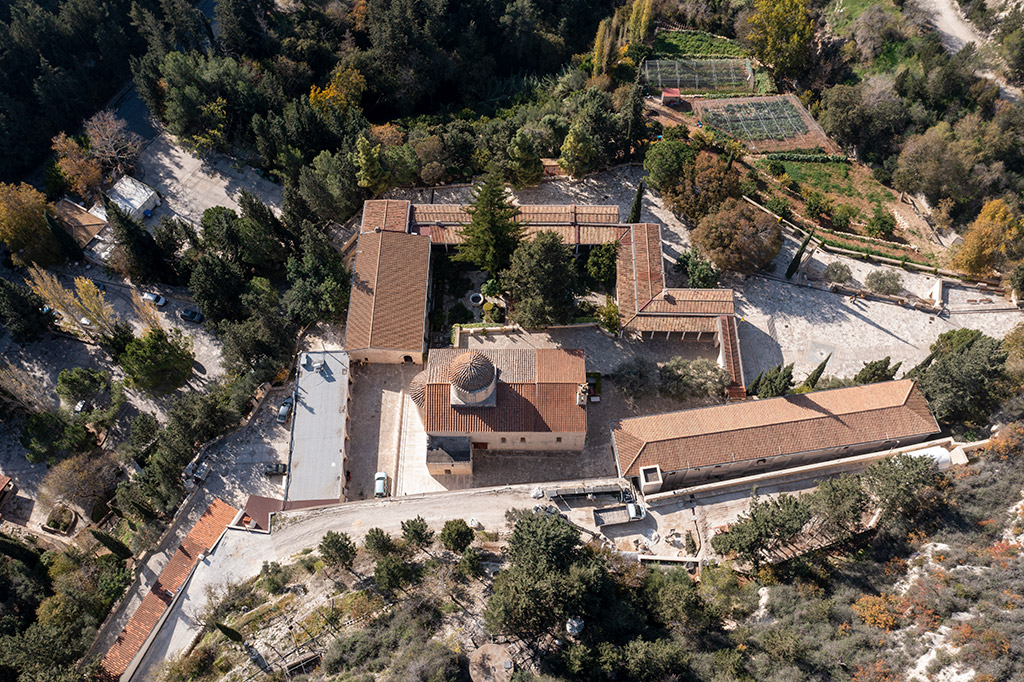 tala-monastery-from-above_12