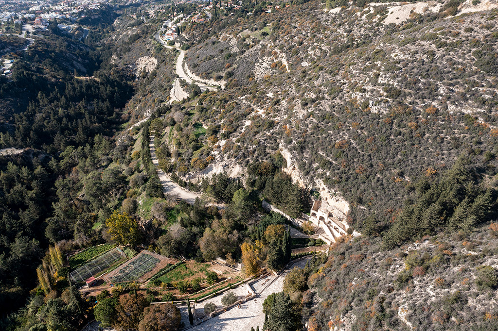 tala-monastery-from-above_13