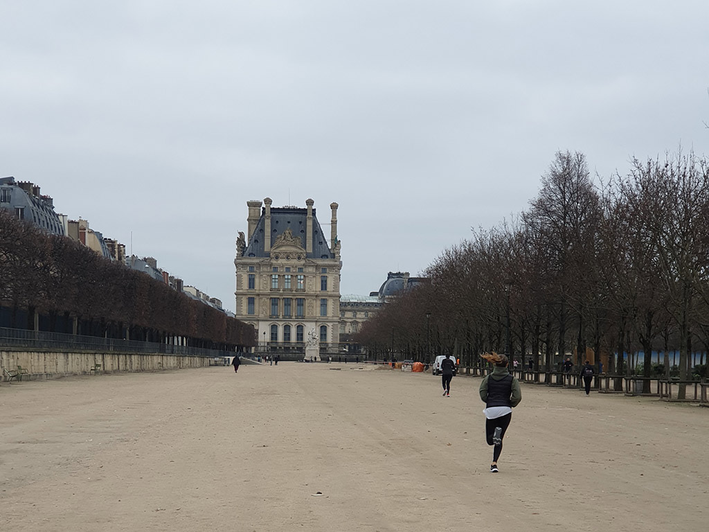 Travelling-in-these-days-of-covid 02-tuilleries Park travelling-in-these-days-of-covid_02-tuilleries_park