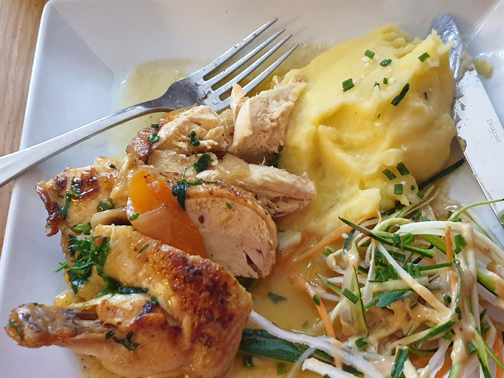 Travelling-in-these-days-of-covid 07-french Meal travelling-in-these-days-of-covid_07-french_meal