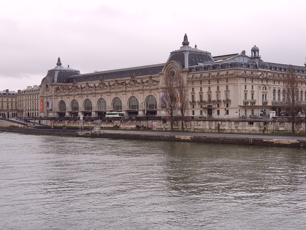 Travelling-in-these-days-of-covid 08-musee D Orsay travelling-in-these-days-of-covid_08-musee_d_orsay