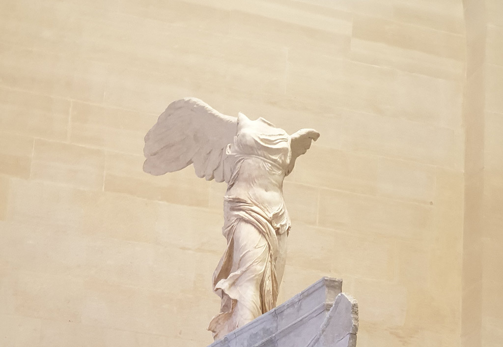 Travelling-in-these-days-of-covid 20-winged Victory travelling-in-these-days-of-covid_20-winged_victory