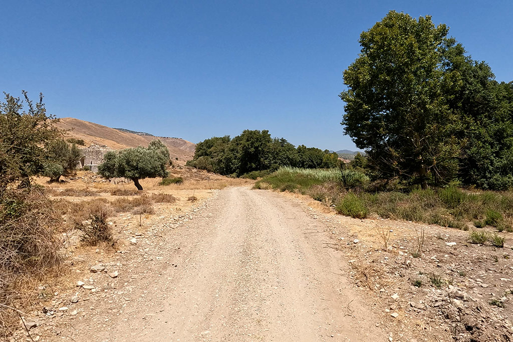 xeros-river-offroad-adventure_25-water-mill