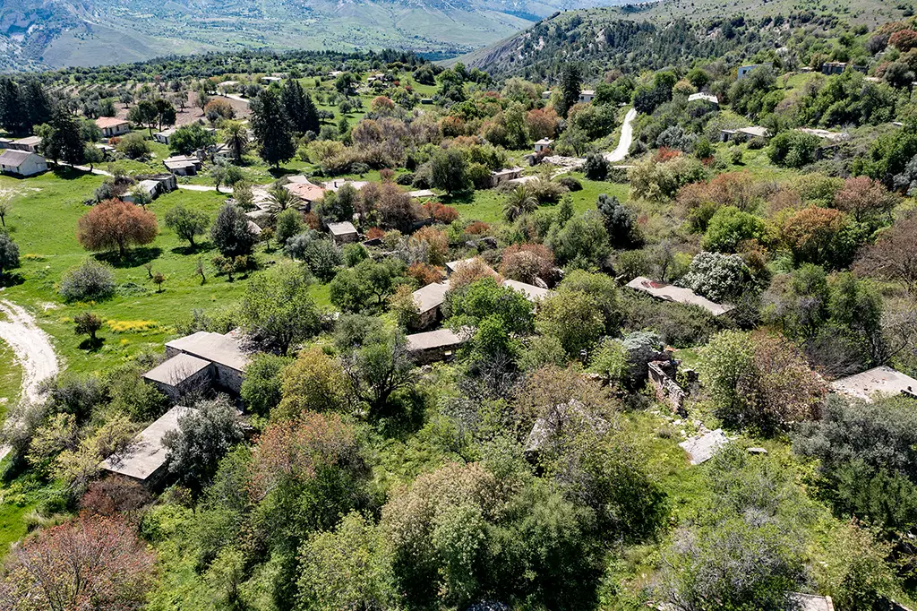 Xeros-valley-scenery 03 xeros-valley-scenery_03