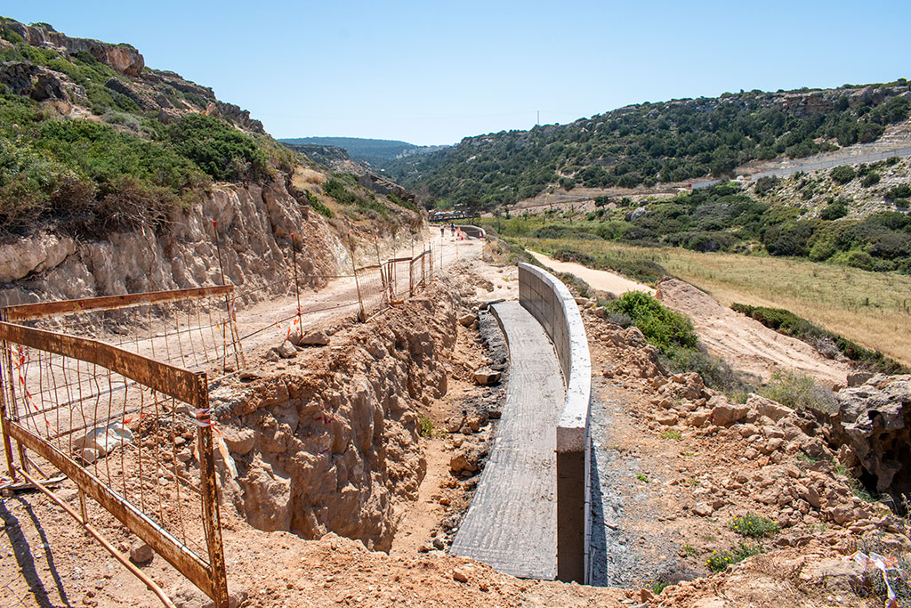 avakas-and-last-castle-access_06