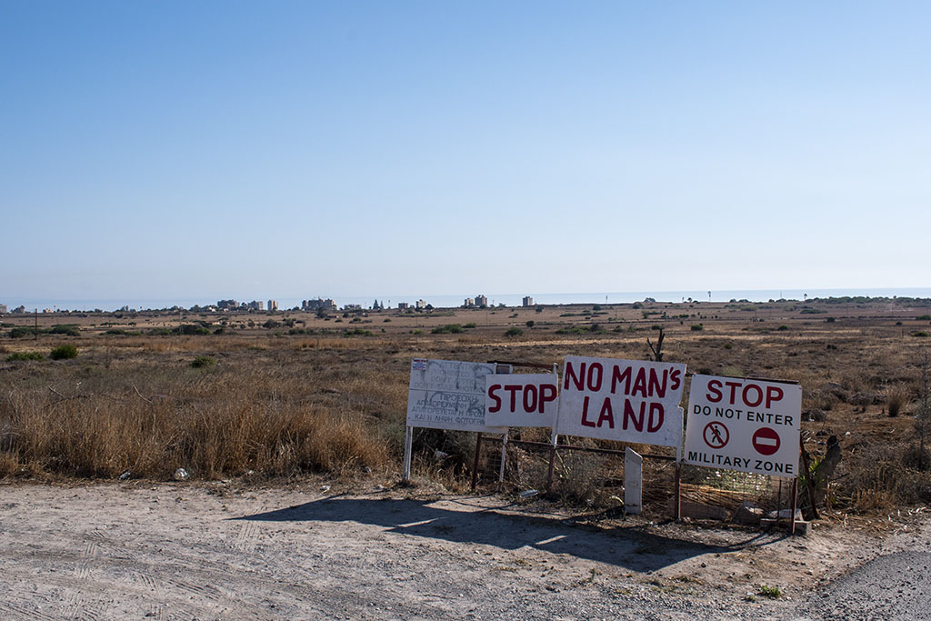 cyprus-roadtrip-05_12-no-mans-land