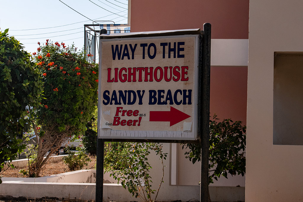 Lighthous-to-venus-beach 01 lighthous-to-venus-beach_01