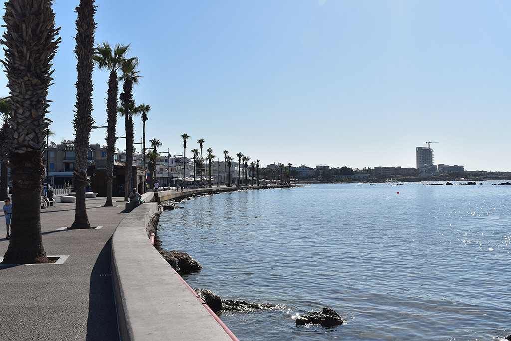 paphos-harbour-walkabout_03