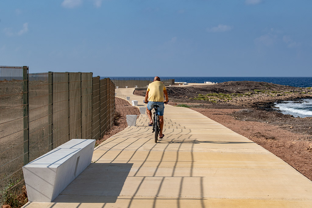 Paphos-harbour-walkway-is-open 21 paphos-harbour-walkway-is-open_21