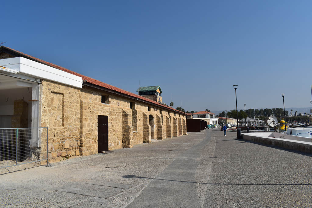 paphos-seafront-mess_03