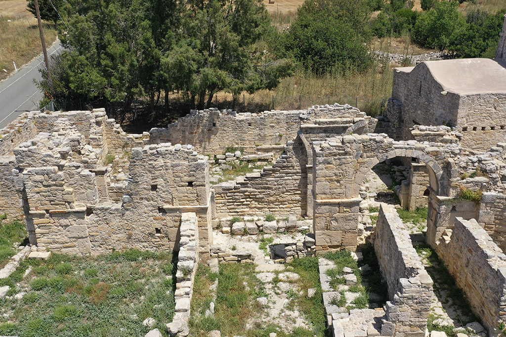 timios-stavros-monastery_11