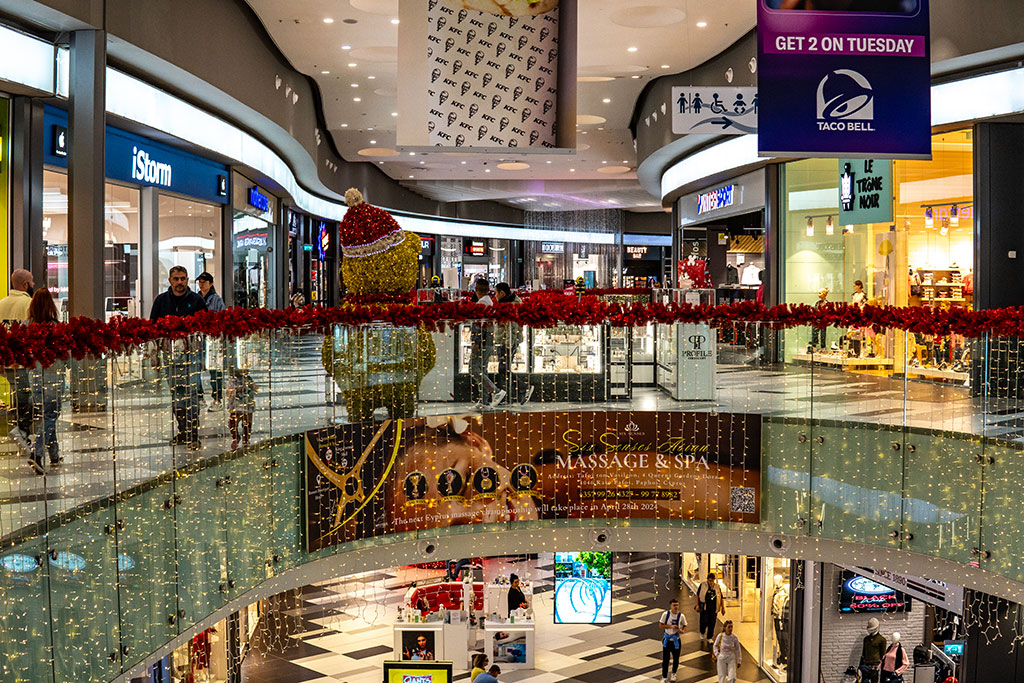 Christmas-mall-2024 11 christmas-mall-2024_11