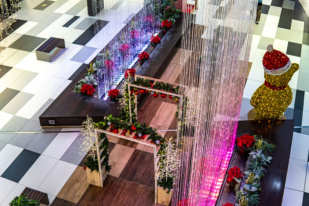 Christmas-mall-2024 17 christmas-mall-2024_17