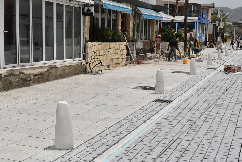 coral-bay-strip-opening-soon_11