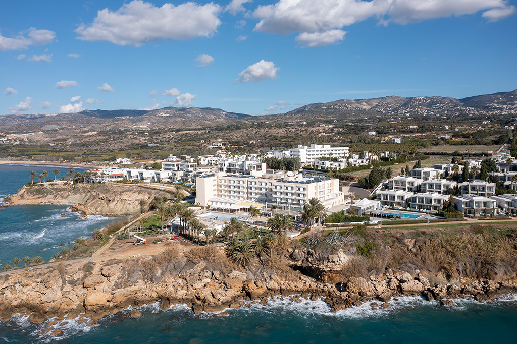 Cyprus-in-pictures-2312 20 1231-queens-bay-big cyprus-in-pictures-2312_20_1231-queens-bay-big