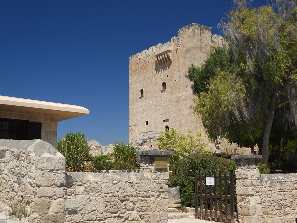 Kolossi-castle 02 kolossi-castle_02