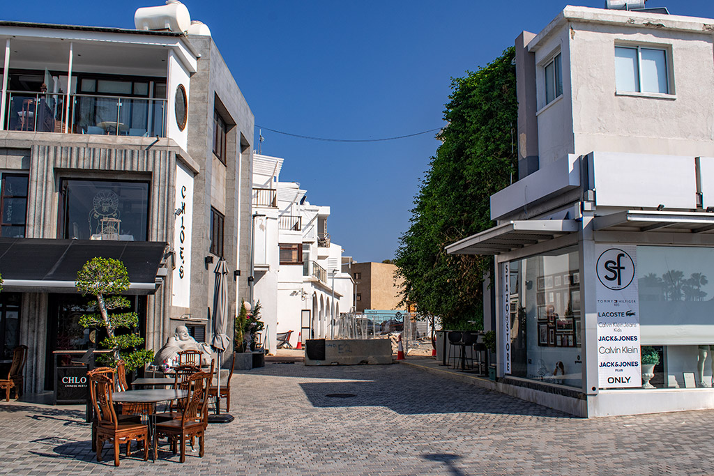 paphos-seafront-240413_11