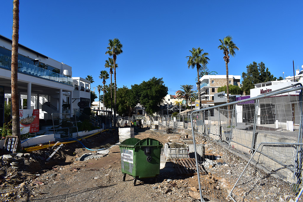 Paphos-seafront-roadworks-2401 11 paphos-seafront-roadworks-2401_11