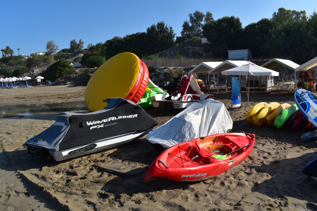 coral-bay-beach-walk_18
