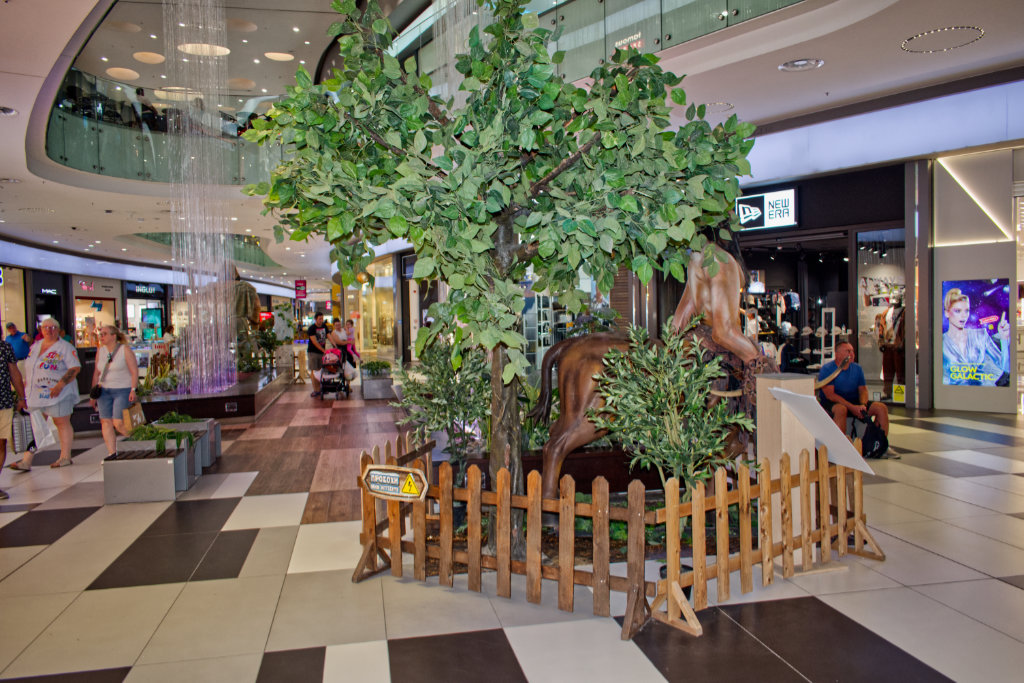 Greek-mythology-at-the-mall 13 greek-mythology-at-the-mall_13