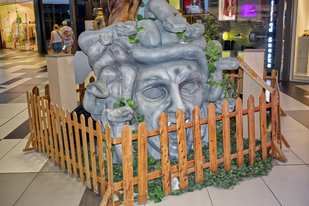 Greek-mythology-at-the-mall 15 greek-mythology-at-the-mall_15