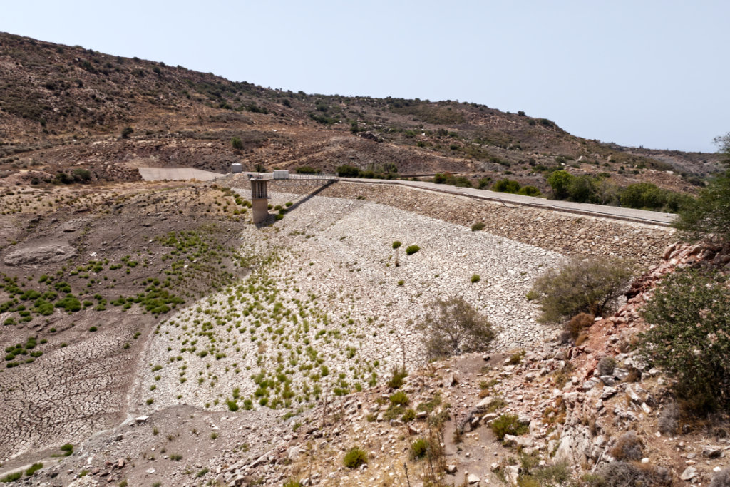 Mavrokolympos-reservoir-in-august 01 mavrokolympos-reservoir-in-august_01