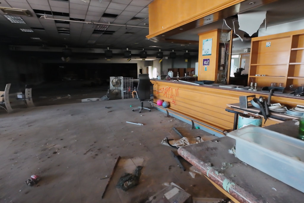 The-abandoned-bowling-alley-on-bar-street 41 the-abandoned-bowling-alley-on-bar-street_41