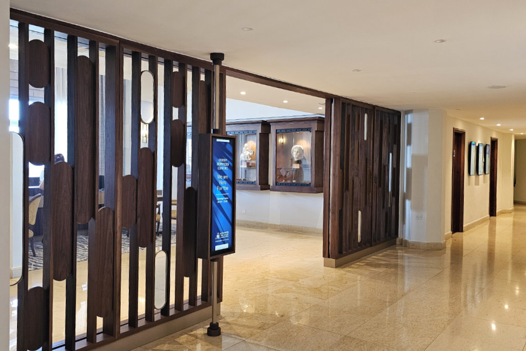 alexander-the-great-hotel-tour_07