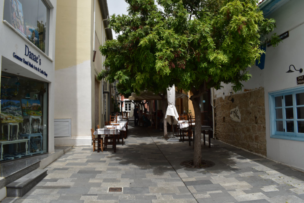Laona Restaurant