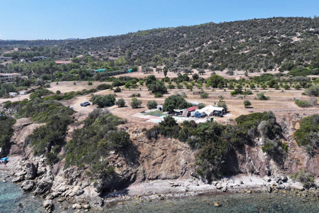 polis-coast-in-august_08