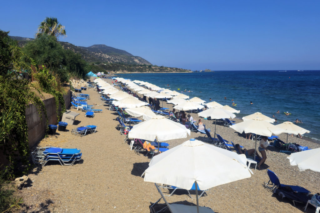 polis-coast-in-august_16