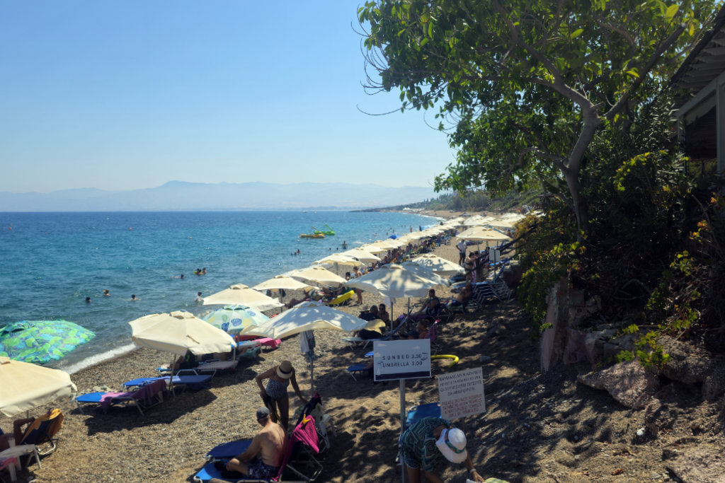 polis-coast-in-august_17