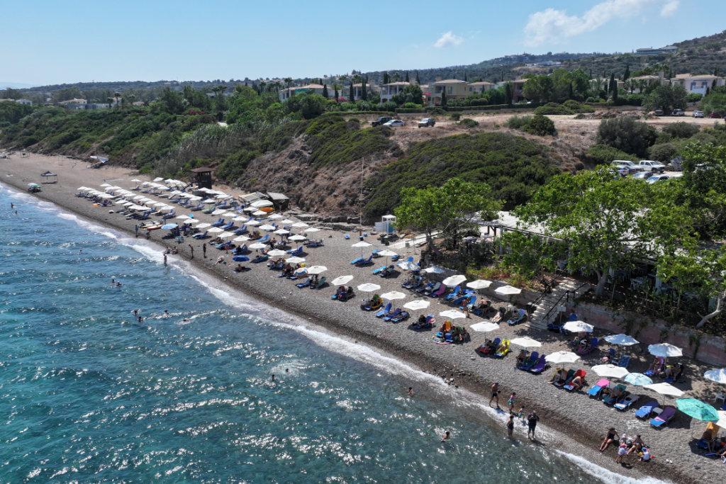 polis-coast-in-august_18