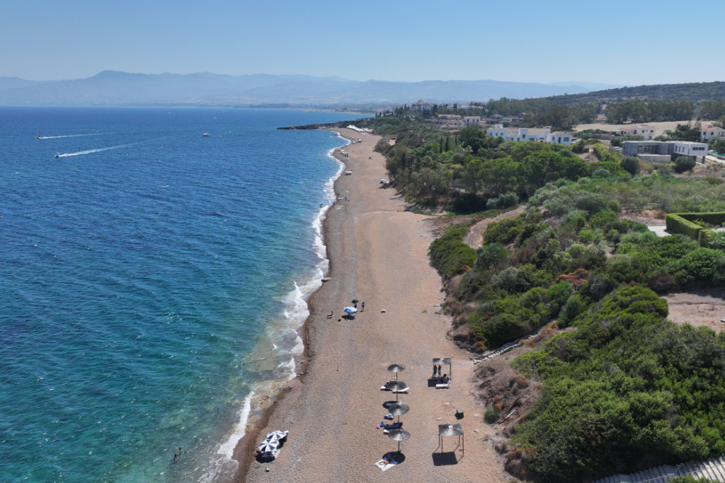 polis-coast-in-august_20