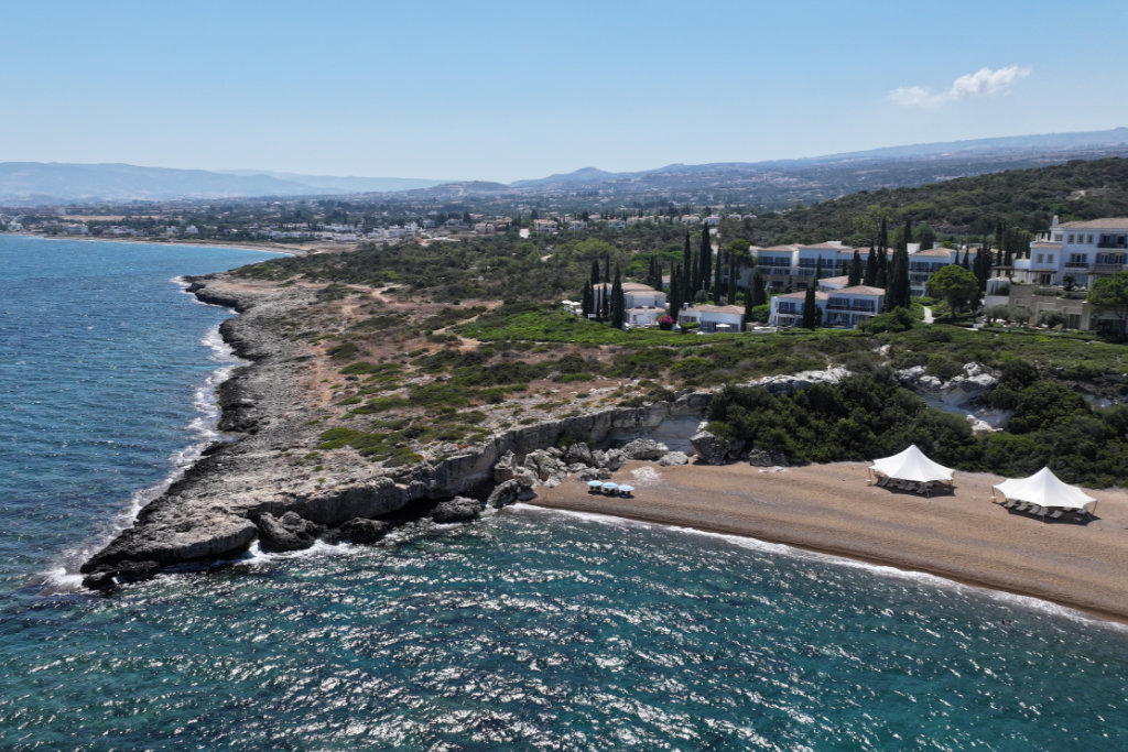 polis-coast-in-august_23