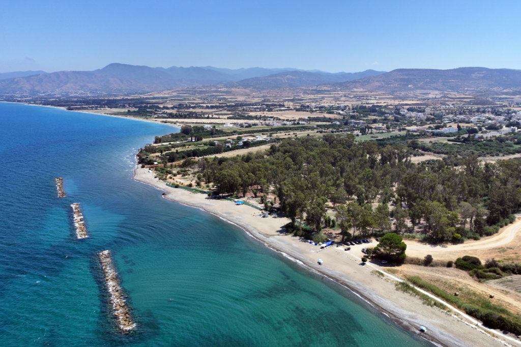 polis-coast-in-august_38