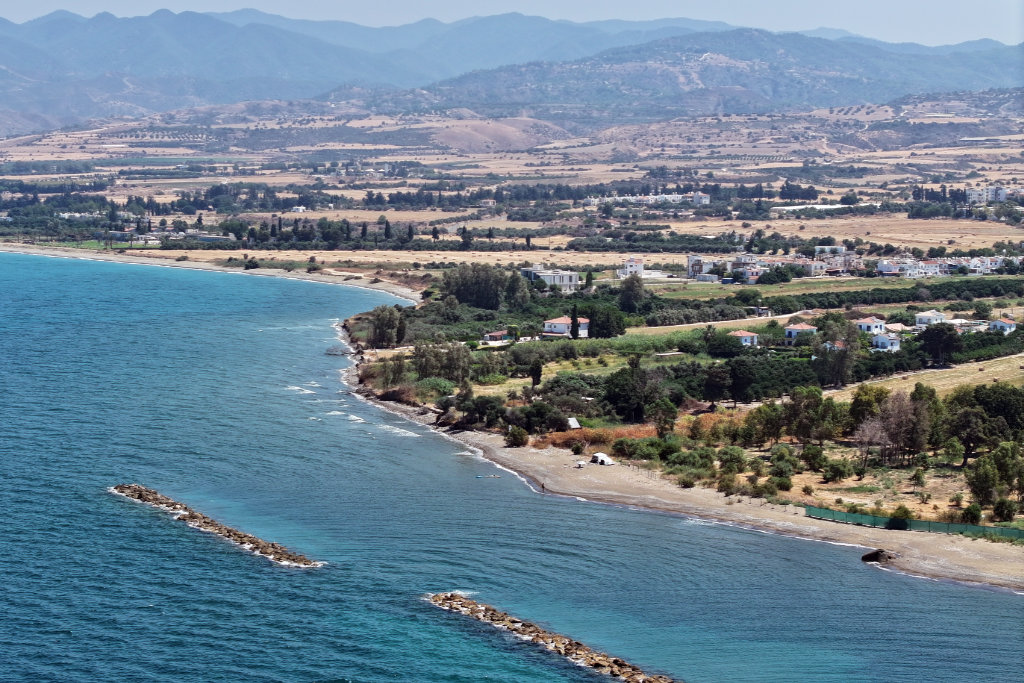 polis-coast-in-august_40