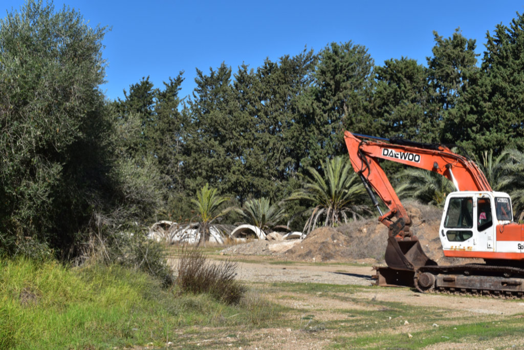 the-hunt-for-geroskipou-aerodrome_31