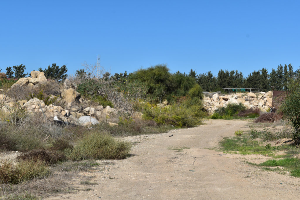 the-hunt-for-geroskipou-aerodrome_50