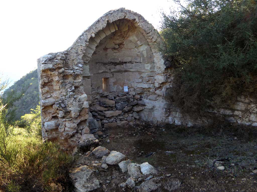 17_church_remains