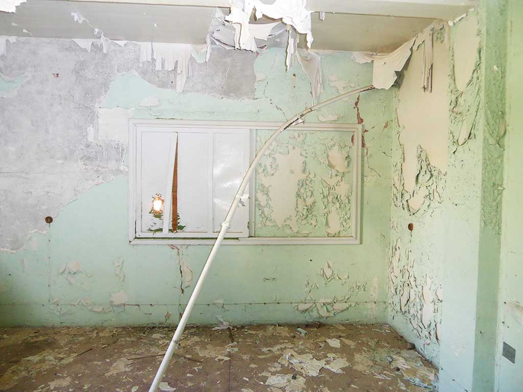 Amiantos Hospital 18 Paint amiantos_hospital_18_paint
