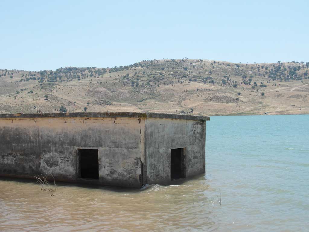 2012 Submerged Hut 2012_submerged_hut