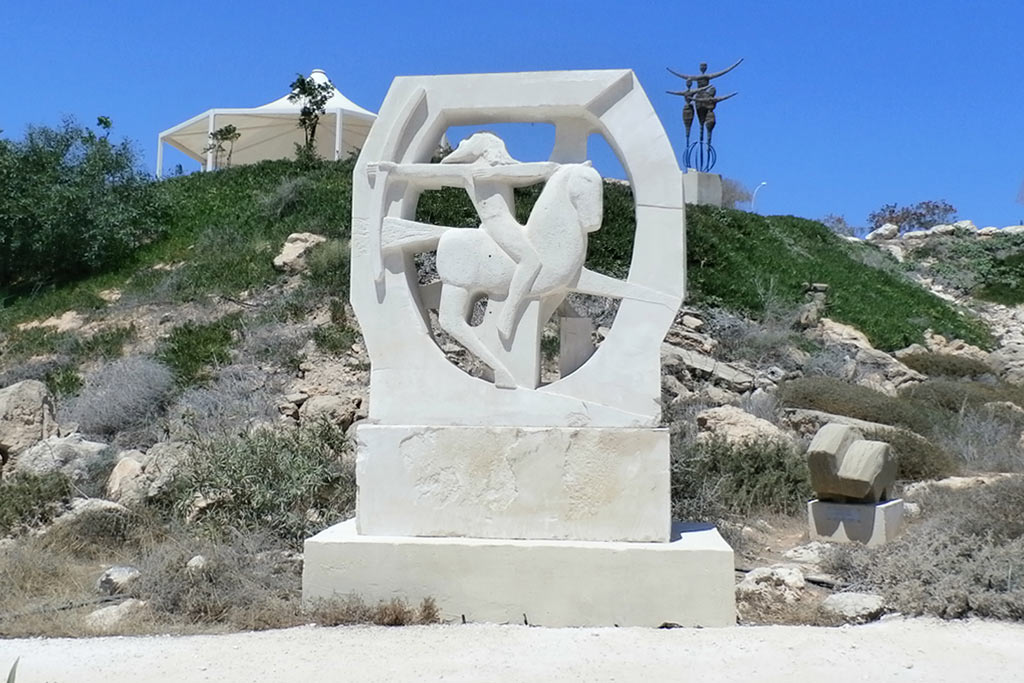 Ayia-napa-sculpture-park 18 016-horseman ayia-napa-sculpture-park_18_016-horseman