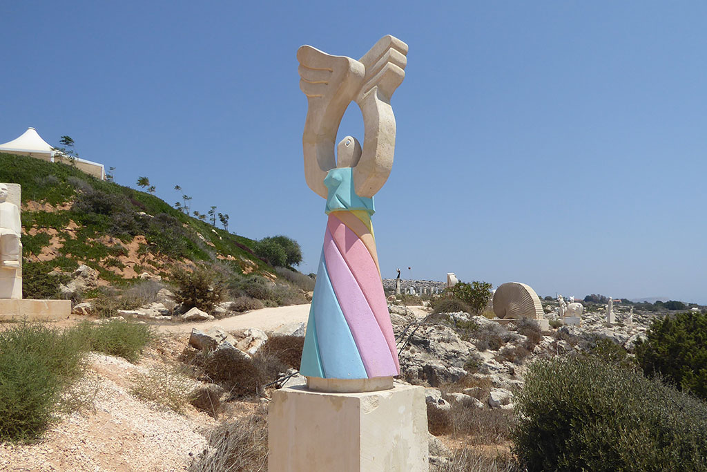 Ayia-napa-sculpture-park 35 037-goddess-rainbow ayia-napa-sculpture-park_35_037-goddess-rainbow