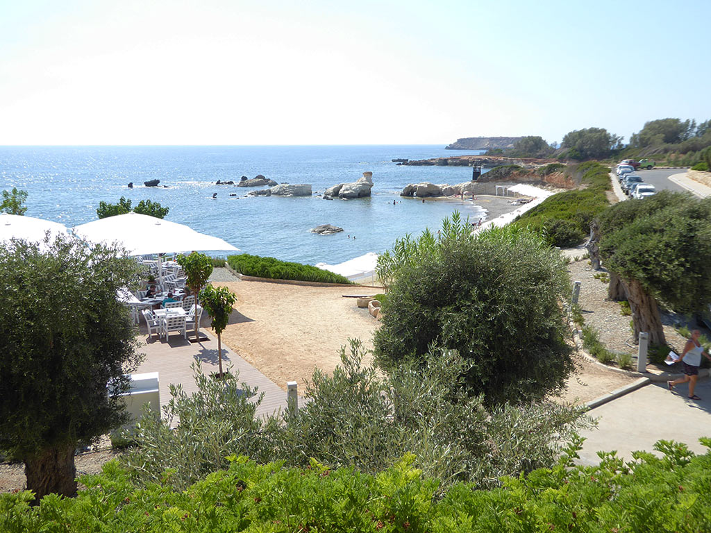 cap_st_georges_13_sunbeds_ahoy