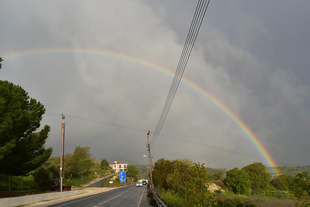 Chasing-a-rainbow 03 chasing-a-rainbow_03