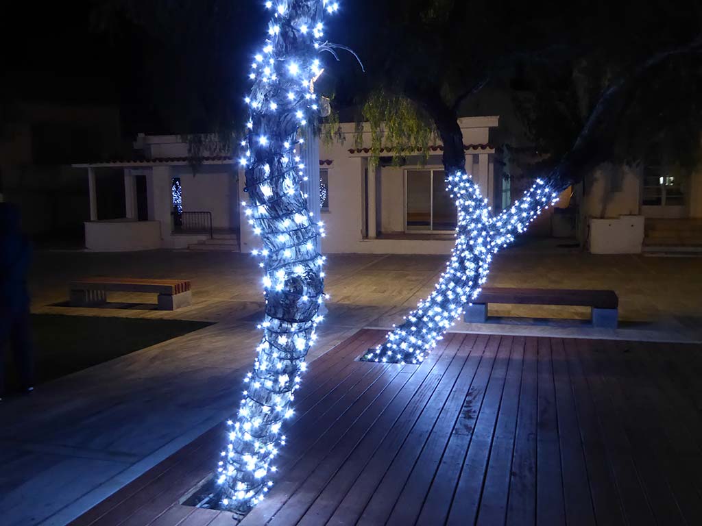 Christmas Lights 04 christmas_lights_04
