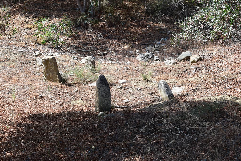 chrysochou_cemetary_03